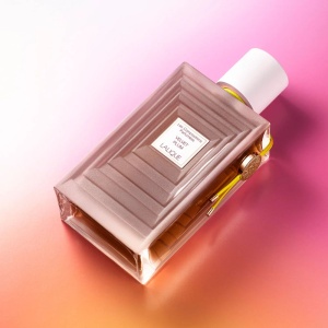 Lalique Velvet Plum, Apa de Parfum, Femei