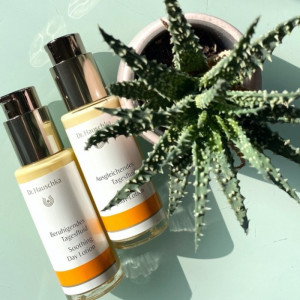 Lotiune de zi calmanta Dr. Hauschka Soothing Day Lotion - Img 2