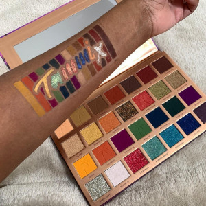 Paleta de fard de pleoape Makeup Revolution X Tammi Tropical Twilight 6