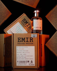 Parfum arabesc Rich Santal Factory Edition Emir Paris Corner, Apa de Parfum, Unisex, 100 ml