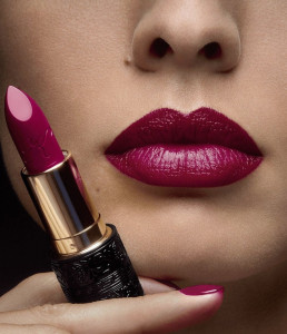 Ruj de buze By Kilian Paris Le Rouge Parfum Lipstick Satin , 3,5 g - Img 4