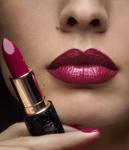 Kilian Paris Le Rouge Parfum Lipstick Satin 142 Rouge Tentation 