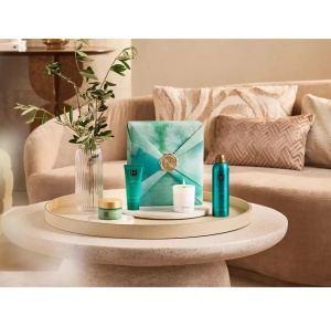 Set Rituals The Ritual of Karma, Gel de dus spumant 200 ml, crema de corp 100 ml, exfoliant de corp 125 g, lumanare 140 g