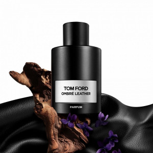 Tom Ford Ombre Leather Parfum, Unisex - Img 4