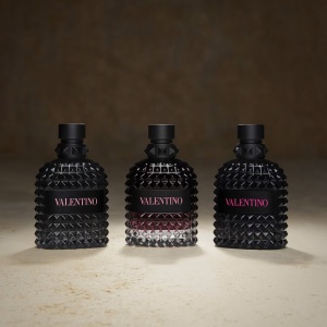 Valentino Born in Roma Extradose Uomo, Apa de Parfum