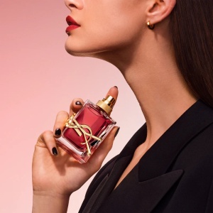 Yves Saint Laurent Libre Berry Crush, Apa de Parfum, Femei