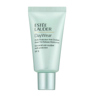 Crema hidratanta nuantatoare Estee Lauder Daywear Sheer Tint Moisturizer SPF15