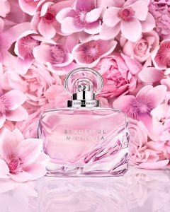 Estée Lauder Beautiful Magnolia Apa de Parfum