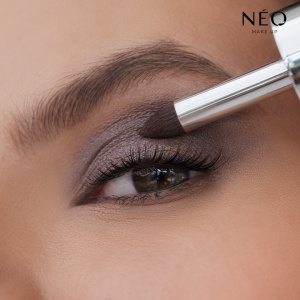 Fard de pleoape pulbere satinat Intense Serum Loose Neo Make Up, 3 g