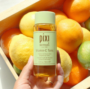 Lotiune tonica pentru luminozitate Pixi Vitamin C Tonic - Img 2