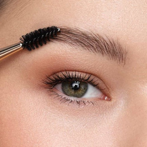 Pensula pentru machiajul sprancenelor si aplicarea creionului de ochi Eveline Cosmetics - Img 3