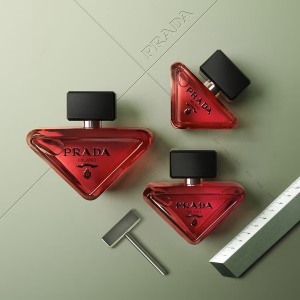 Prada Paradoxe Radical Essence, Apa de Parfum, Femei