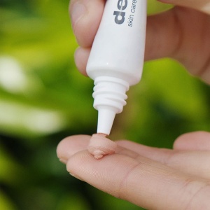 Primer crema Dermalogica Age Smart SkinPerfect cu proteina din soia, netezire, iluminare si fixare machiaj, 22 ml