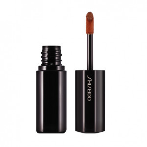 Ruj de buze lichid Shiseido Lacquer Rouge Lipgloss