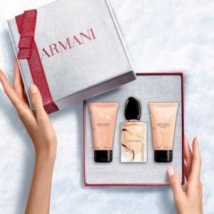Set Cadou Armani Si, Femei, Apa de Parfum, 50 ml + Lotiune de corp 50 ml + Gel de dus , 50 ml - Img 2