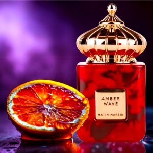 Set cadou Evania cu Apa de Parfum Matin Martin Amber Wave, Unisex, 100 ml si esarfa