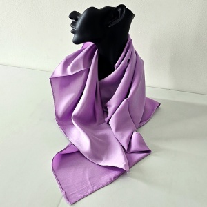 Set Fragrant Gel de dus martisor si esarfa cu matase