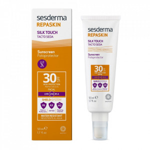 Crema fotoprotectie fata SPF 30 Repaskin Silk Touch, Sesderma, 50 ml