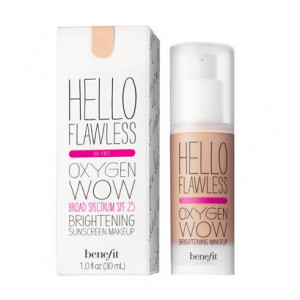 Fond de ten Benefit Hello Flawless Oxygen WOW! I'm All the Rage SPF 25