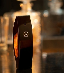 Mercedes-Benz Club Black, Apa de Toaleta