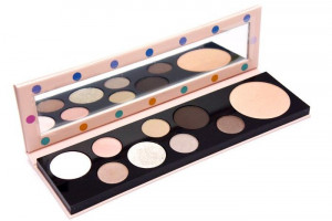 Paleta machiaj MAC Personality Palettes Prissy Princess, 16.5 g - Img 2