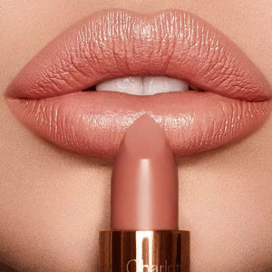 Ruj Charlotte Tilbury K.I.S.S.I.N.G, Bitch Perfect, 3.5 g