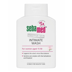 Sebamed gel dermatologic pentru igiena intima feminina la menopauza pH 6.8