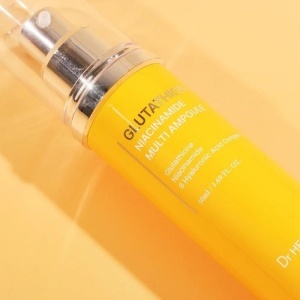 Ser multifunctional anti-aging si iluminator cu Glutathione si Niacinamide, 50 ml, Dr Hedison