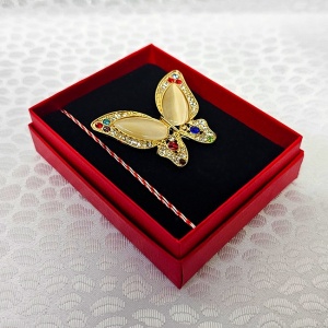 Set Calm Aura cu lotiune de corp martisor si esarfa matase
