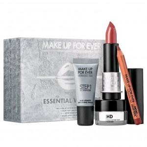 Set de machiaj Makeup Revolution Make Up For Ever Essential Wonders