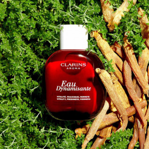 Spray pentru corp Clarins Eau Dynamisante Treatment Fragrance, 100 ml