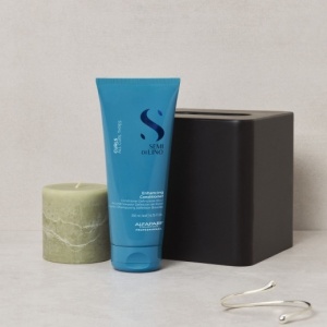 Alfaparf Milano Semi di Lino Curls Enhancing Conditioner, Balsam Hidratant pentru Păr Creț și Ondulat, 200 ml - Img 2