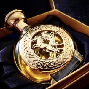 Boadicea the Victorious Valiant, Apa de parfum, Unisex