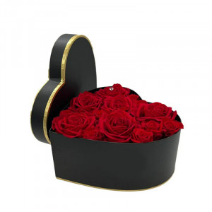 Cadou femei My Heart Red, cutie cu 15 trandafiri criogenati, paleta machiaj si mascara big volume Eveline - Img 3