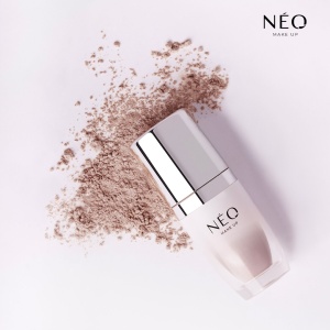 Fard de pleoape pulbere satinat Intense Serum Loose Neo Make Up, 02 Peachy Nude, 3 g