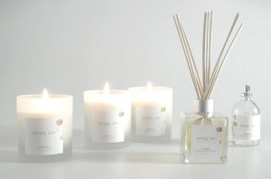 Lumanare parfumata Simply Zen Sensorials Soul Warming 240 g - Img 2
