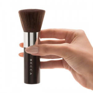 Pensula pentru pudra Becca Soft Kabuki - Img 2