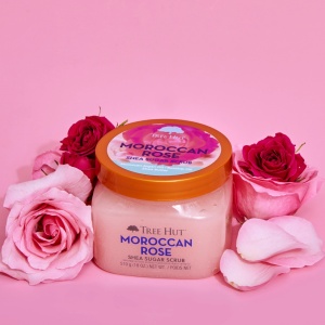 Scrub exfoliant pentru corp Shea Sugar, Moroccan Rose  Tree Hut, 510 g