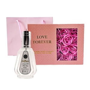 Set cadou Cadorium Apa de Parfum Lattafa Perfumes Pure Musk 50 ml si Cutie cu trandafiri