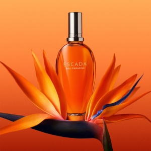 Set cadou Escada Bali Paradise Apa de toaleta 30 ml + panglica decorativa