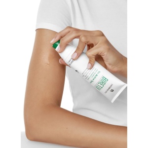 Spray pentru acnee corporala Biretix Tri-Active, 100 ml, Cantabria Labs