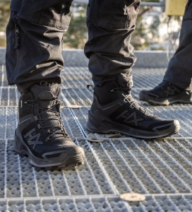 BLACK EAGLE EVO Athletic GTX mid/black
