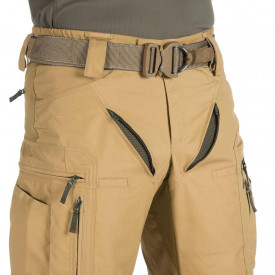 Striker HT Coyote Brown vetilatie