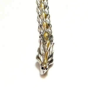 Bratara unisex dragon argintiu coama aurie 11 mm latime. - Img 2