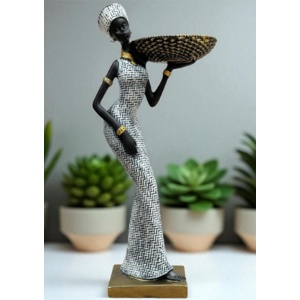 Statuetă elegantă din rășină, negresă cu coș în mână, 31 cm – decor artistic rafinat