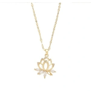 Lantisor premium floare de lotus, inox placat cu aur 18k, cristal zirconiu, ochi de pisica.