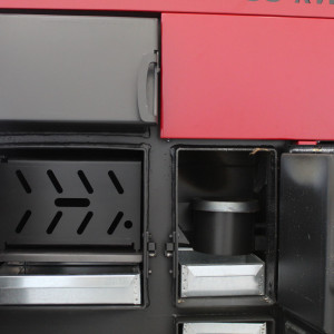 Centrala Fornello Eco Energy mixt 45 KW pe lemne si peleti, echipata cu 2 camere de ardere, automatizare, afisaj digital, arzator fonta, curatare mecania a drumurilor de fum, buncar peleti integrat 105 kg - Img 5
