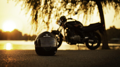 Tehnologia pe două roți: cele mai inovatoare gadgeturi și accesorii pentru motociclete în 2026