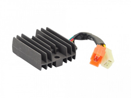 Regulator tensiune tip5 12V DC