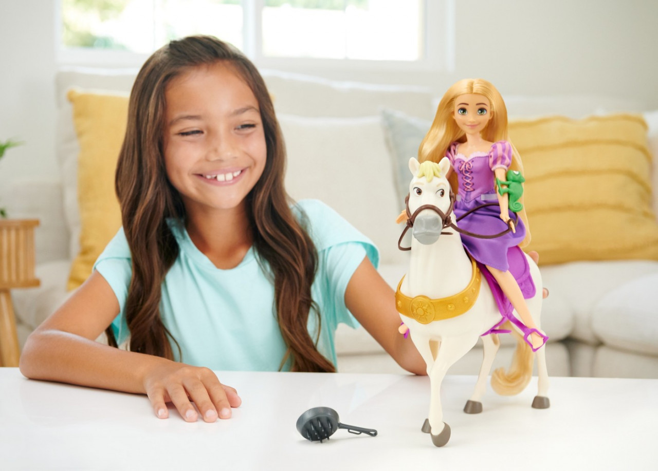 Disney Princess Set Papusa Rapunzel Si Calul Maximus - 2 | YEO